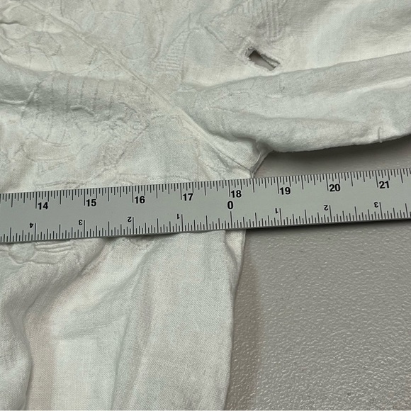 Universal Thread White Embroidered Women's Crop Top Size XS - Picture 9 of 11